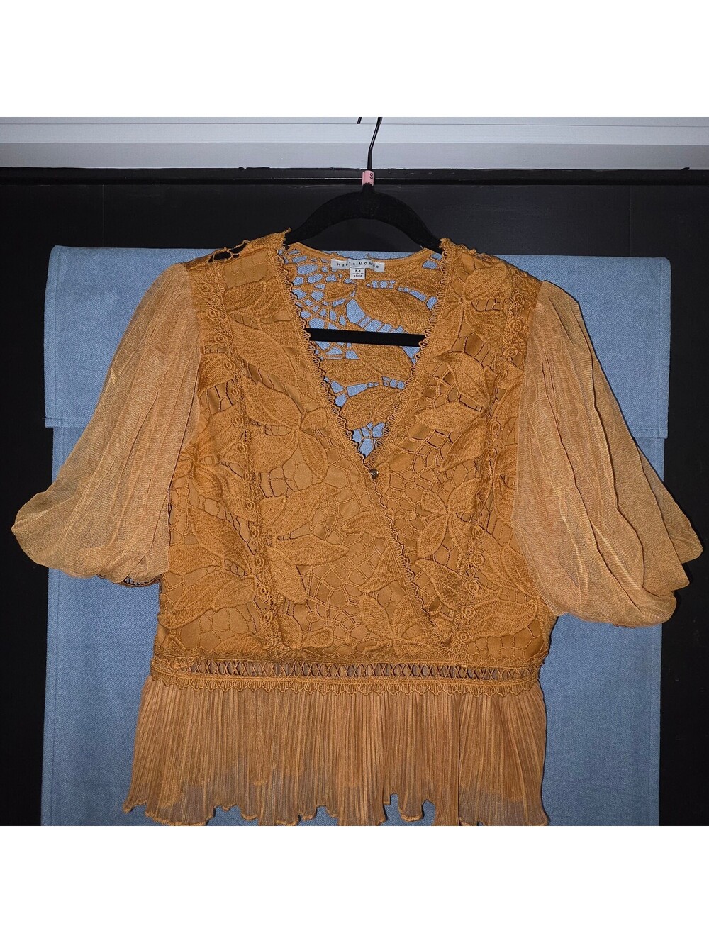 T10. Haute Monde Mustard Floral Lace Peplum Blouse M Sheer Puff Sleeve Boho